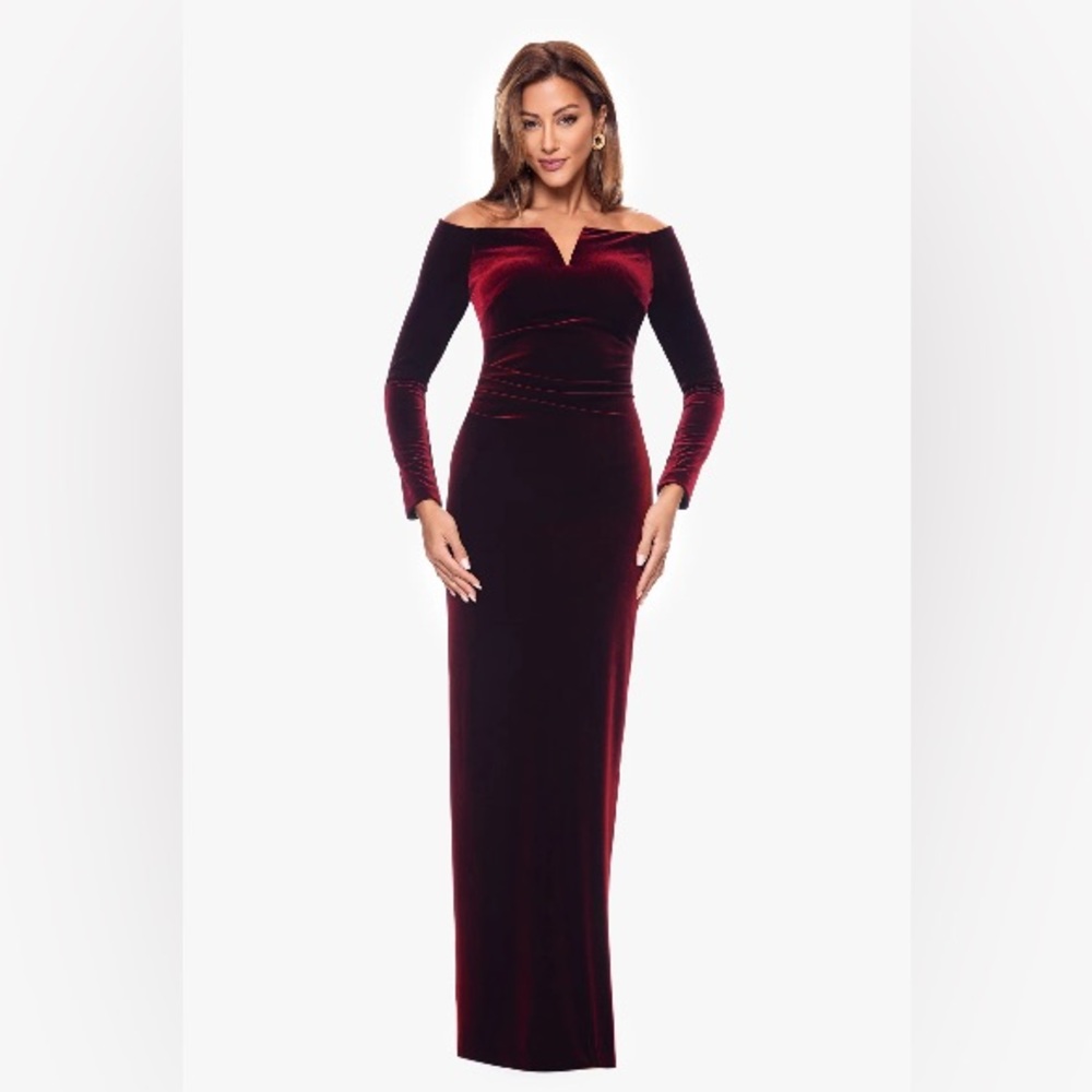 Xscape Burgundy Velvet Gown original price 199$